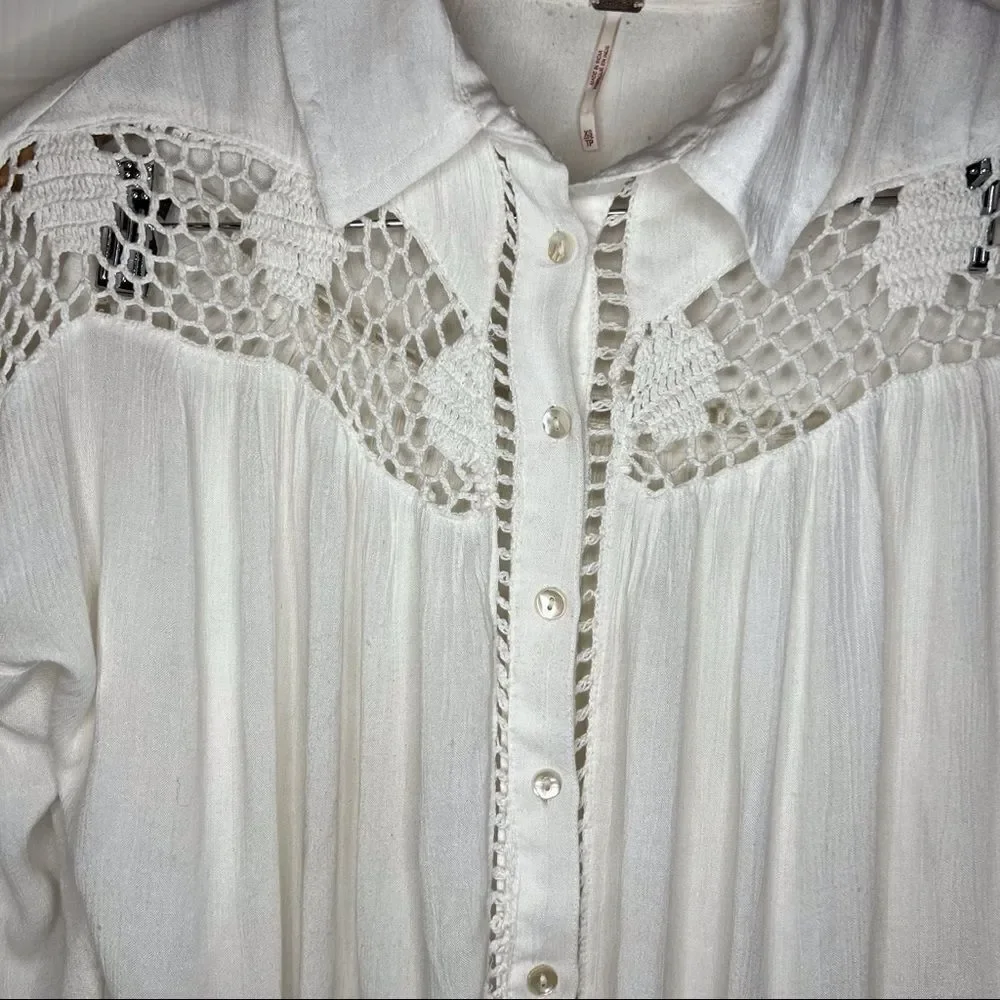 Free People reposhing this